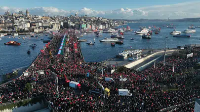 Galata Köprüsü’nde Gazze için büyük yürüyüş: Sinmiyoruz, susmuyoruz