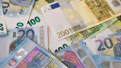 Bulgaristan resmen Euro'ya geçti