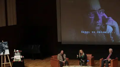 Uğur Mumcu İzmir’de adına yakışır bir törenle anıldı