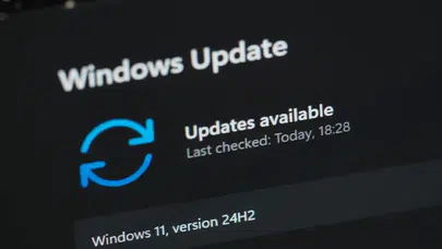 Microsoft’un “salı yamaları” sırrı: 20 yıllık geleneğin arkasındaki gerçek neden ortaya çıktı