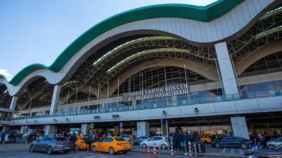 Sabiha Gökçen Havalimanı’nda olumsuz hava nedeniyle uçuşlarda sınırlama