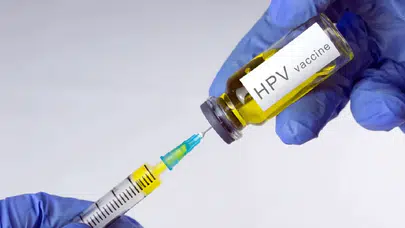 Rahim ağzı kanserinde kritik uyarı: HPV aşısı ve tarama hayat kurtarıyor