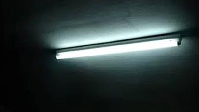 Bir dönemin sonu: Yıllarca kullanılan ışıklar yasaklandı