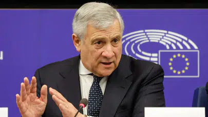 Tajani'den Avrupa'ya 'cesaret' çağrısı: "Sürekli Amerikalılar karar veremez"