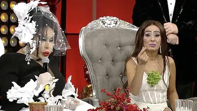 Yıldız Tilbe’den İbo Show’daki çok konuşulan el hareketine açıklama