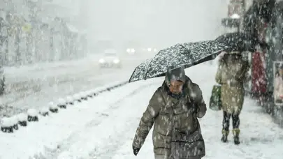 Meteoroloji 68 ili sarı kodla uyardı: Fırtına, sağanak, kar ve çığ tehlikesi