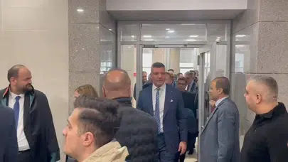 Sadettin Saran hakim karşısına çıktı: Yasa dışı bahis reklamı davası ertelendi