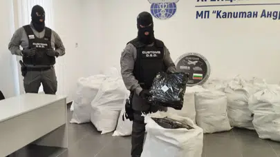 Bulgaristan sınırında 6 milyon Euro değerinde esrar Türkiye'ye sokamadan yakalandı