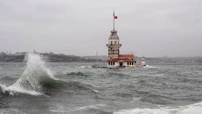 İstanbul’da alarm verildi! Fırtına geliyor: Evinize erken gidin