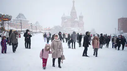 Rusya’da son 146 yılın en yoğun kar yağışı: Moskova’dan Vladivostok’a beyaz kabus