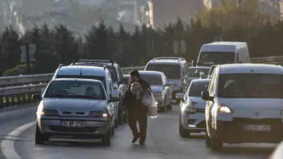 Seyyar satıcılara çağrı: Kağıt helvayı bırakın, Americano satın