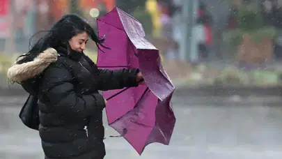 İstanbul Valiliği uyardı: Fırtına bekleniyor