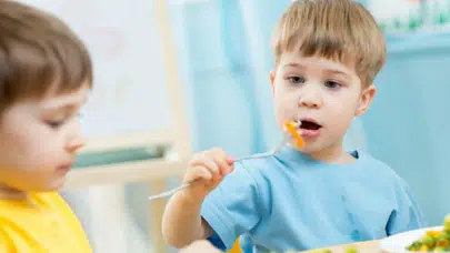 Diyetisyenden uyarı: Kıtlık olmadığı sürece çocuklarınıza yedirmeyin