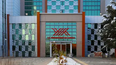 YÖK’ten üniversitelere cuma namazı düzenlemesi