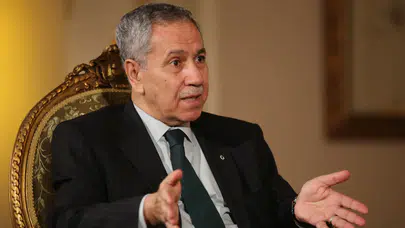 Bülent Arınç'ın Venezuela olayına yorumu: Yapılacak tek şey iç cepheyi güçlendirmek