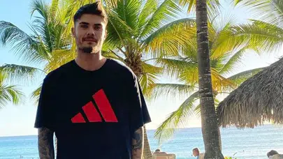 Barış Murat Yağcı havalimanında gözaltına alındı