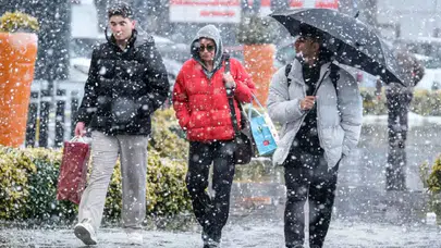 İçişleri’nden 10 ile sarı alarm: Sağanak, fırtına ve yoğun kar geliyor