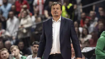 Ergin Ataman'ın acı günü: Annesi Gülten Ataman hayatını kaybetti