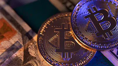 Yatırımcıya soğuk duş: 730 milyon dolar buharlaştı, Bitcoin 72 bin dolara geriledi