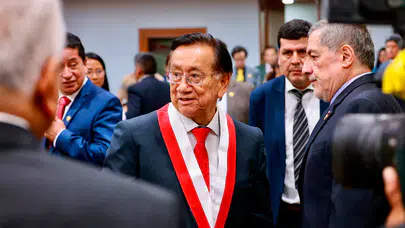 10 yılda 9 başkan: Siyasi istikrarsızlığın pençesindeki Peru'da yeni başkan seçildi