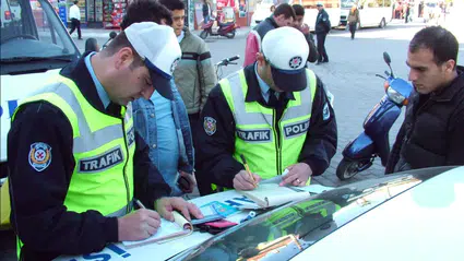 Bakan Ali Yerlikaya, trafik cezalarında yeni döneme dair bilgilendirme yaptı