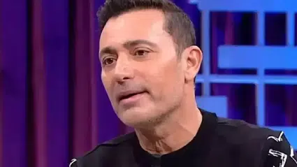 Mustafa Sandal’a İngiltere’den ömürlük vize