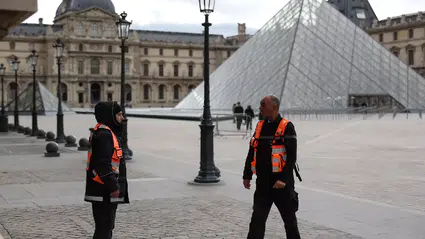 Louvre’da asrın soygunu: Tarihi mücevherlerin maddi değeri belli oldu