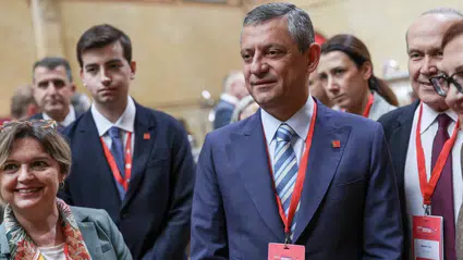 Özgür Özel, Avrupa Sosyalist Partisi Kongresi’ne katıldı