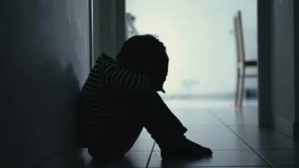 Kız çocukları ev işleri ve bakım yükü nedeniyle eğitimden uzaklaşıyor mu?