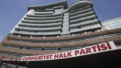 CHP Yüksek Disiplin Kurulu, Berhan Şimşek ve üç üyeyi ihraç etti