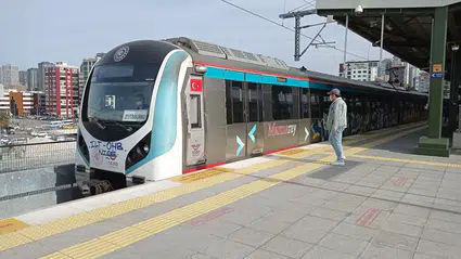 Marmaray'da Ataköy-Zeytinburnu istasyonları arasında teknik arıza: Seferler gecikmeli yapılıyor!