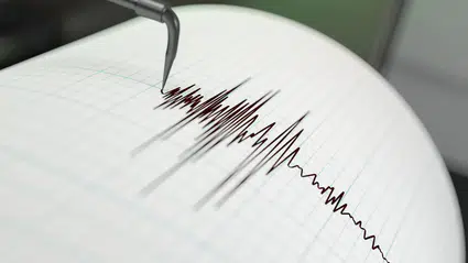 İstanbul'da deprem mi oldu? Deprem nerede, kaç şiddetinde oldu? Hangi fay hattı sallandı?