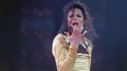 Forbes açıkladı: Michael Jackson ölümünden sonra bile servetine servet kattı! İşte 2025’in en çok kazanan ölü ünlüleri