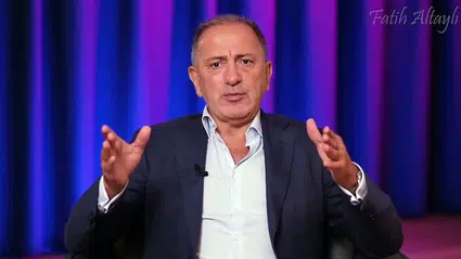 Hapiste olan gazeteci Fatih Altaylı yorumlarına ara verdiğini “Bize biraz müsaade” diyerek duyurdu