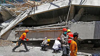 Nijerya’da altın madeninde meydana gelen göçükte 100’den fazla kişi hayatını kaybetti