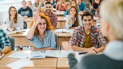 Türkiye'nin beyin göçü verileri belli oldu: Üniversite mezunları en çok hangi ülkeye gitti?