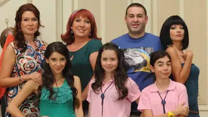 Eteklerdeki taşlar dökülüyor: Evrim Akın iddialarına Alemin Kralı oyuncuları da dahil oldu