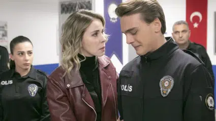 Arka Sokaklar’da duygu fırtınası: Lösemiye yenik düşen Yasemin Nenni’nin şarkısı, şehit askerlerimize adandı