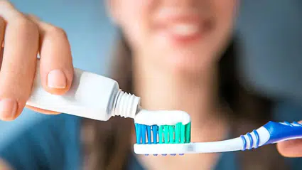 Diş hekimlerinden şaşırtan uyarı: Kahvaltıdan sonra diş fırçalıyorsanız dikkat!