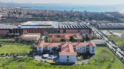Balıklı Rum Hastanesi'nde biri profesör olmak üzere 3 kişi 'sahte reçete' operasyonu kapsamında tutuklandı