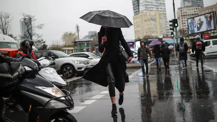 Meteoroloji uyardı: Akdeniz’de sıcaklık 5 derece düşüyor, birçok bölgede sağanak bekleniyor