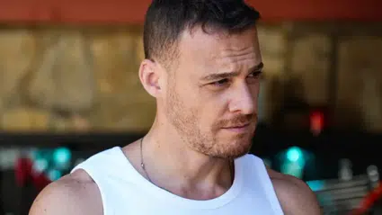 Çarpıntı dizisinin Aras'ı Kerem Bürsin’in yeni aşkı ortaya çıktı: Eski sevgilisinin yakın arkadaşı!