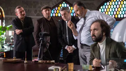 Gizli güç, aile ihtirası ve servis dışı krizler: “Sekizinci Aile” geliyor