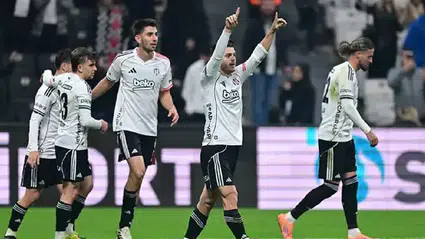 Beşiktaş, Rizespor’u Rashica’nın golüyle geçti
