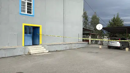 Mersin'de 12 yaşındaki öğrenci, okul müdürünü tüfekle vurdu