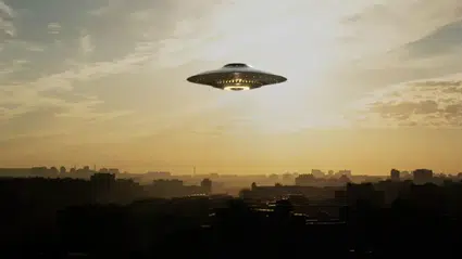 Uzaylılarla ilk temas nasıl olacak? Bilim insanına göre cevap net: Çok gürültülü