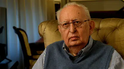 Eski TBMM Başkanı Hüsamettin Cindoruk hastaneye kaldırıldı