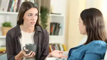 Fark etmeden ifşa ediyorsunuz: Günlük dil, gizli kişilik sorunlarını açığa çıkarıyor