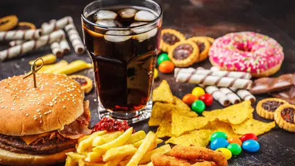 Beyin sağlığını korumak için uzak durulması gereken 6 gıda