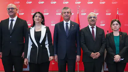 DEM Parti İmralı heyeti CHP’yi ziyaret etti: Özgür Özel’den Leyla Zana çıkışı